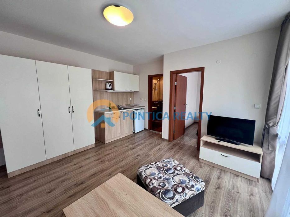 Продава се Двустаен апартамент в к.к. Слънчев бряг - 45 кв.м за 771 €/кв.м - Снимка #2