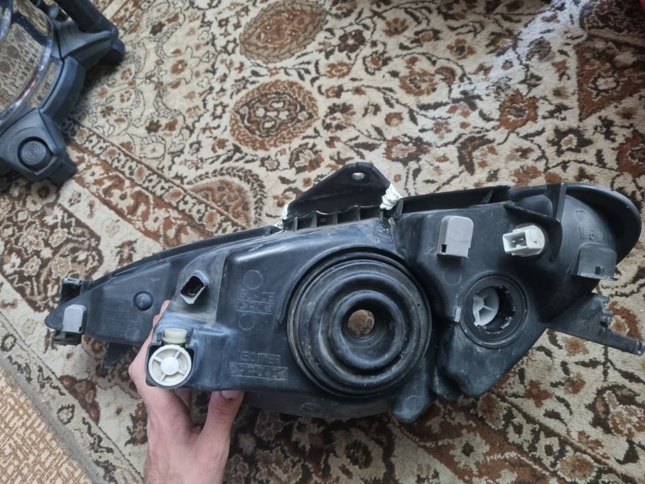 Фарове за пежо 206