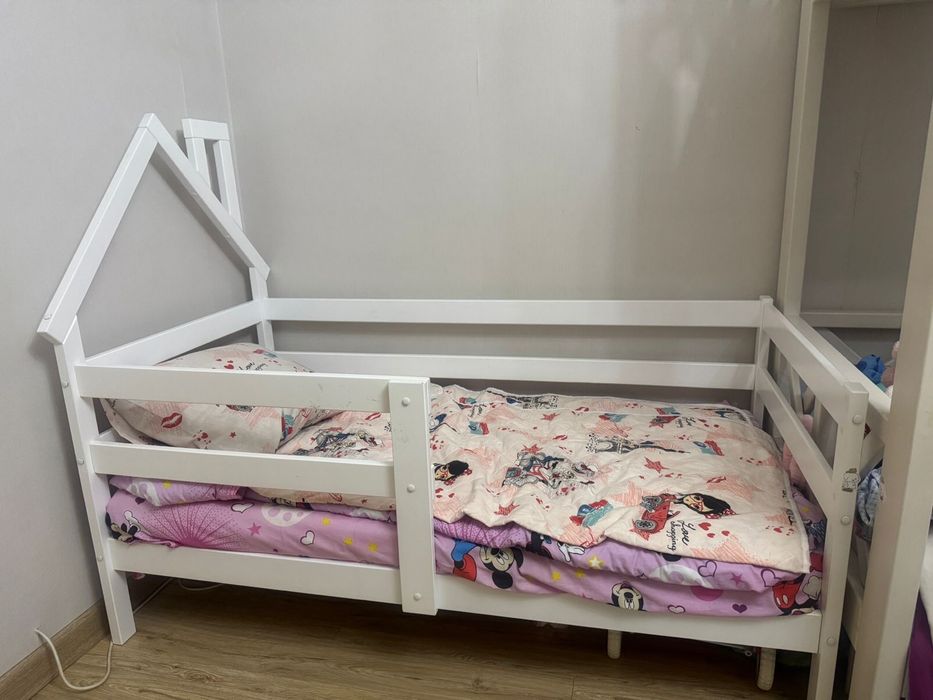 Продаю детскую кровать