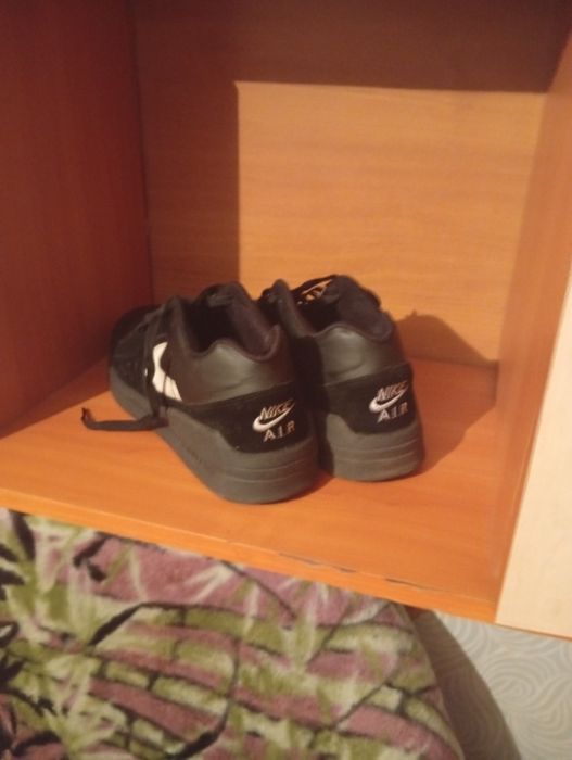 Кроссы найк аир 45 размер
