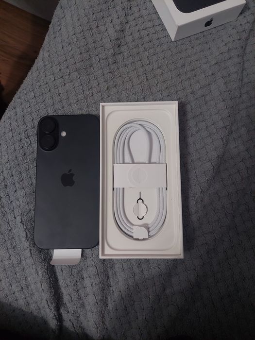 Iphone 16 128GB black