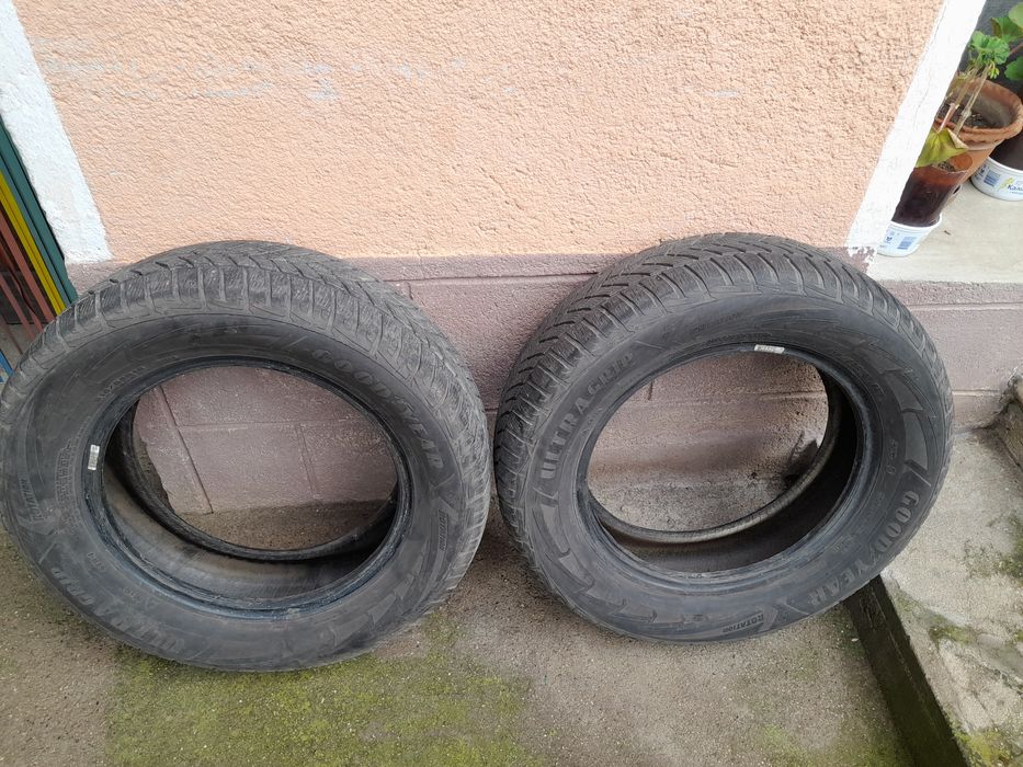 Зимни гуми Good year