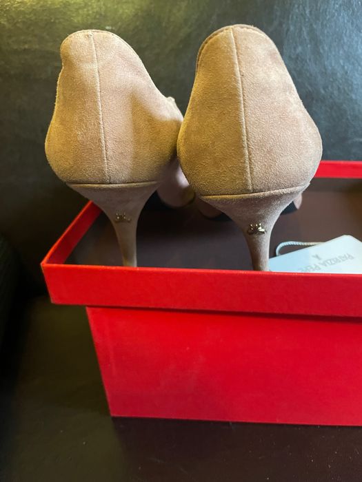 39' Patrizia Pepe,Pinko и Dorothy Perkins ..