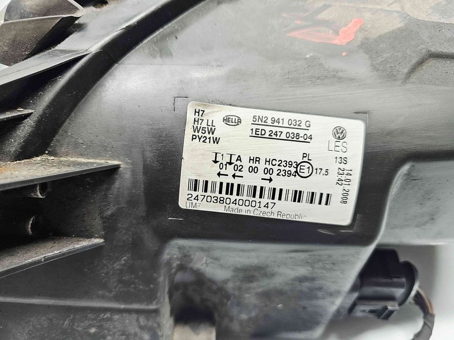 Far dreapta Volkswagen Tiguan (5N) [Fabr 2007-2016] 5N2941032G