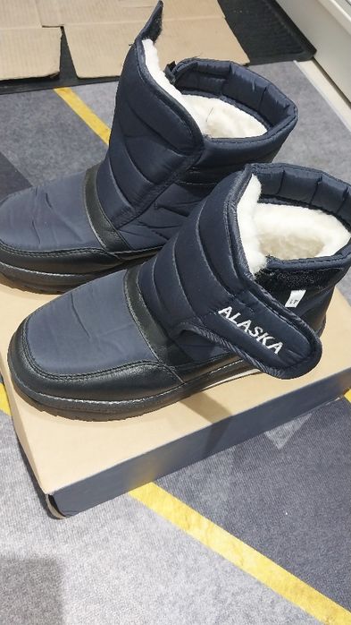 Продам зимние ботинки Аляска