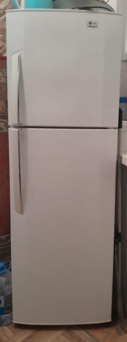 Срочно продам Телевизор,Холодильник