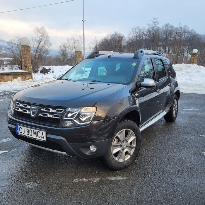 Vând Dacia Duster 4x4