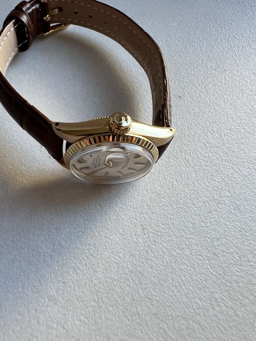 18 k aur Rolex Datejust Automatic de dama ,cal.1160 ref.6517