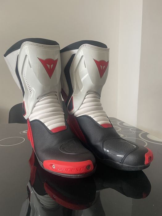 Ghete moto marimea 43