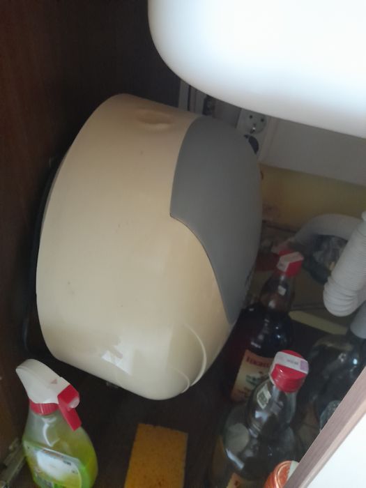 Кухня използвана 3 години със уреди