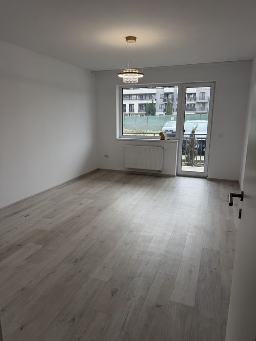 Apartament 2 camere  Zona Coresi