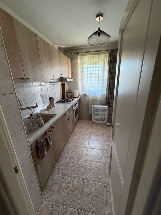 Apartament 3 camere, Lapus, pe principala, 130000€