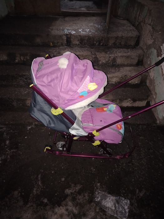 Продам санки б/у