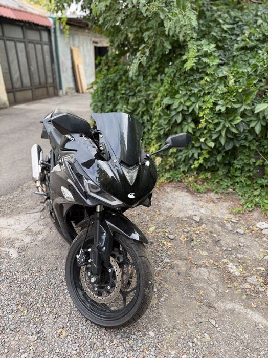 Продаю мотоцикл спортбайк Yamaha R3