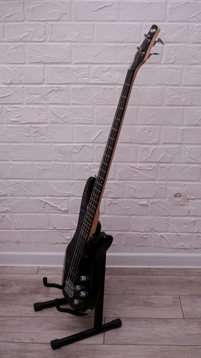 Ibanez GIO — 4-струнная бас гитара, чёрная