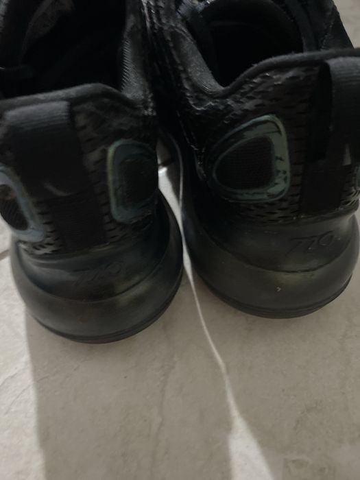 Air Max 720 , ca noi