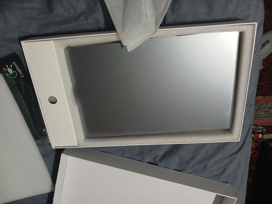 Продаю новый отличный удобный ноутбук