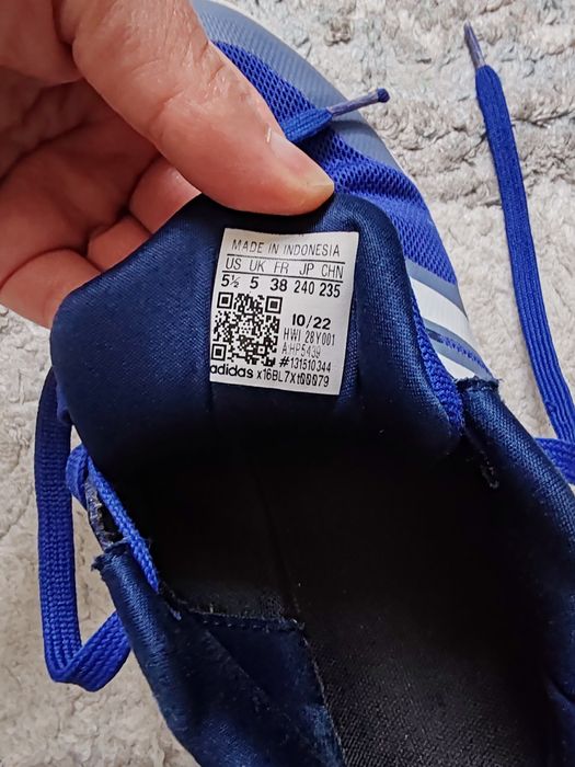 Маратонки Адидас 38 номер