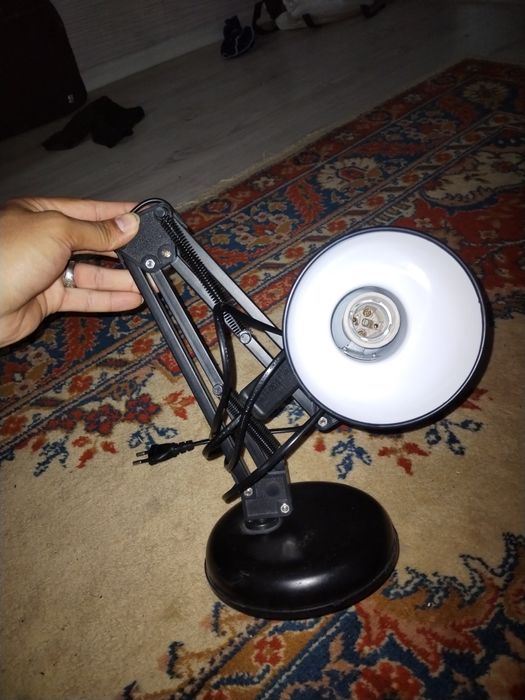 Светильник продаются хорошие