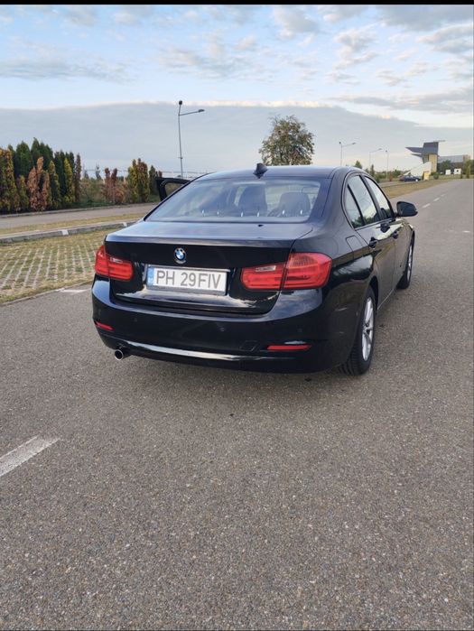 BMW Seria 3 Vând Autoturism BMW , F30, 2012
