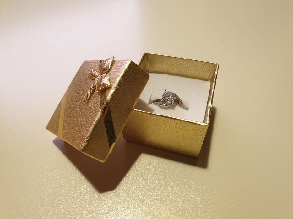 Inel din argint 925 cu brațe divizate ondulate