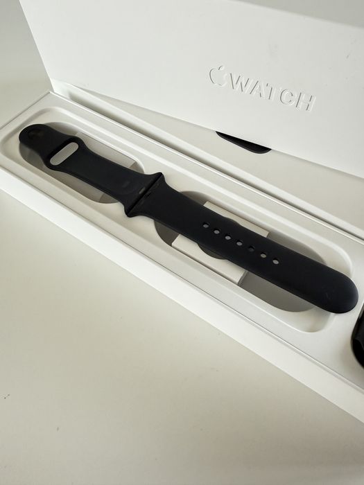 Apple Watch 5 - 44 mm Space Gray model A2093