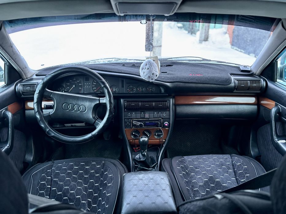 Продам Audi 100 c4 2.8