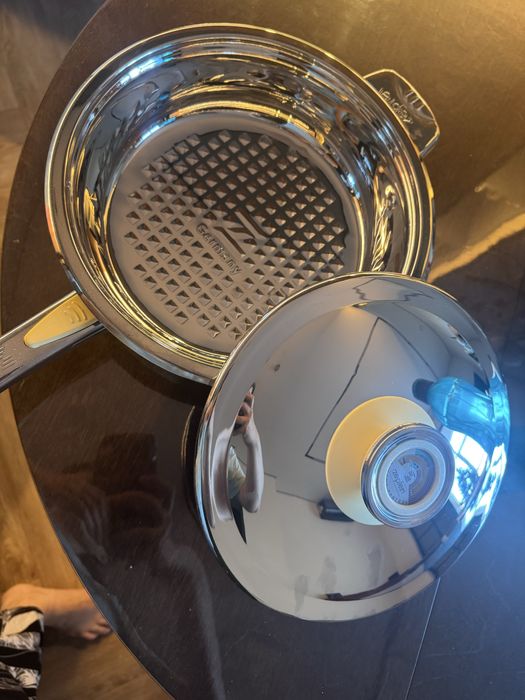 Новая сковородка