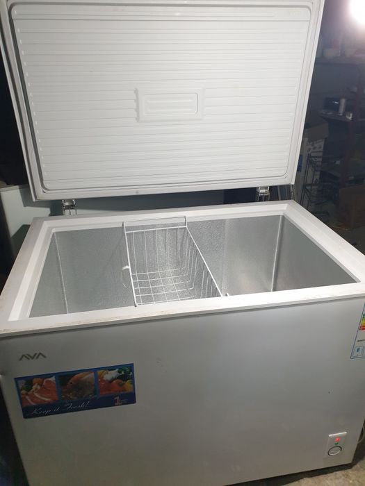 Морозильник сатамыз 300л