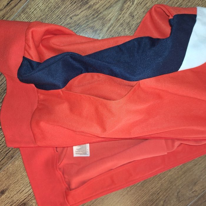 Bluza trening rosie Adidas!