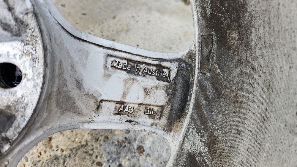 Jante originale Audi  R17+ Anvelope Noi Hankook