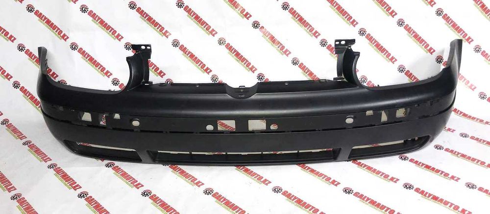 Передний Бампер VW Golf 98-03 VW04038BA