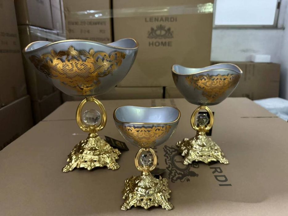 chinni idishlar va uy ro'zg'or buyumlari