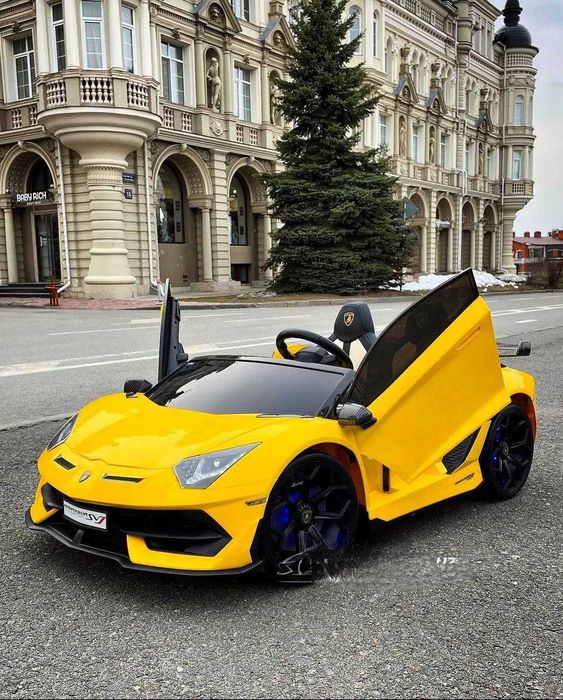 Эксклюзивная модель Lamborghini Aventador с функцией дрифт