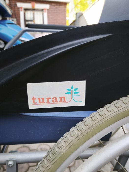 Коляска инвалидный