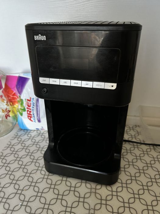 Кофеварка Braun KF 7120BK, оригинал (без кувшина)