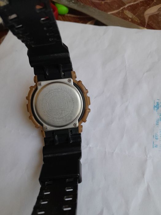 Casio Garmin часовници