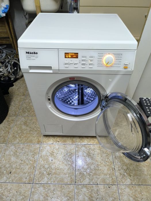 Пералня Miele W 5965 WPS - 8кг. 1600об. Лимитирана серия с пара .