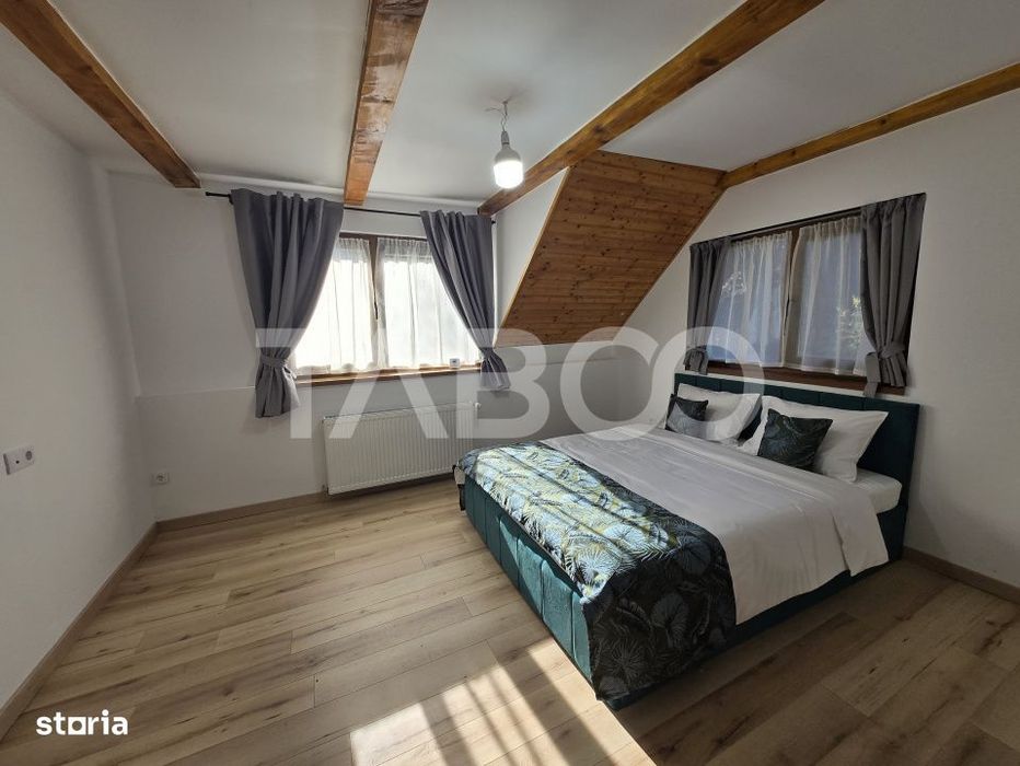 Casa de vacanta noua de vanzare 278 mp curte 855mp Valea Avrigului