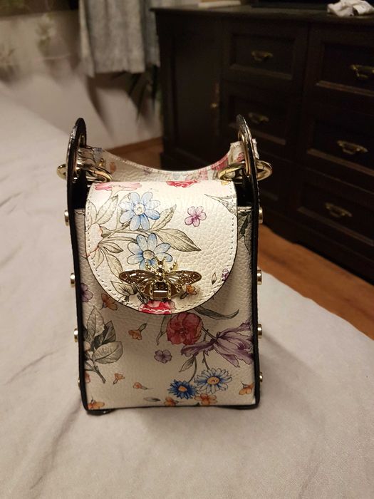 Дамски малки чанти