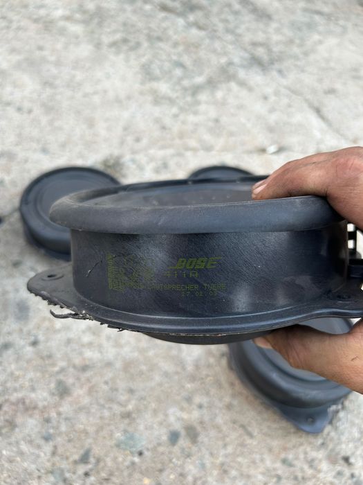 Bose Audi Говорители + субуфер