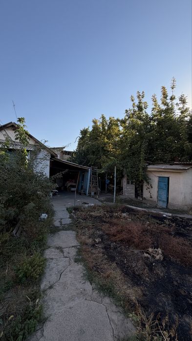 Продается участок 6 соток в центре города