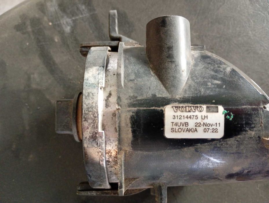 Халогени за Volvo, XC70 и V70