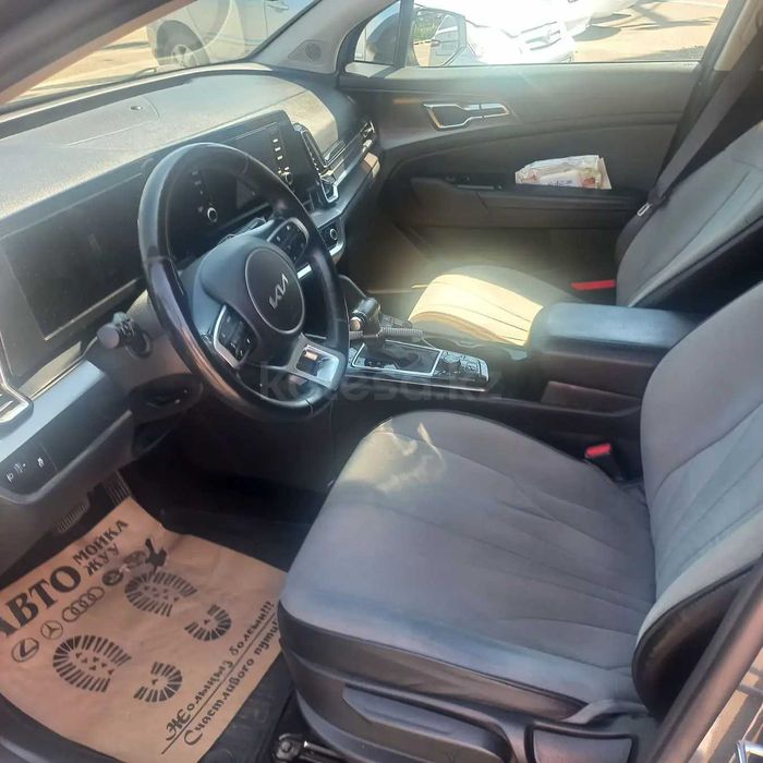 Продам KIA Sportage 2023