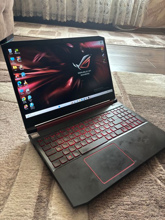 I5/gtx 1650 4gb/8gb ram ddr4/ 1tb hdd Acer Nitro  Gaming pc-laptop