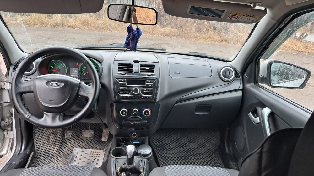 Автомобиль Лада Гранта