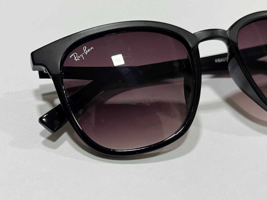Слънчеви очила RayBan RB4278