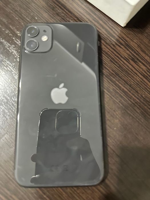 iPhone 11 идеальное состояние