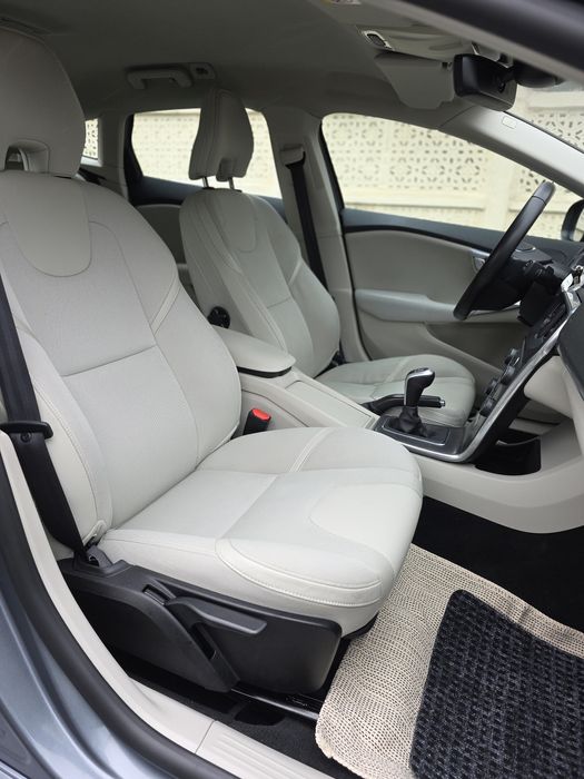 Volvo V40 2016 | 2.0 Diesel | Euro 6