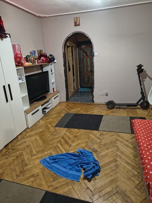 Vand / Inchiriez Garsoniera Tatarasi PROPRIETAR